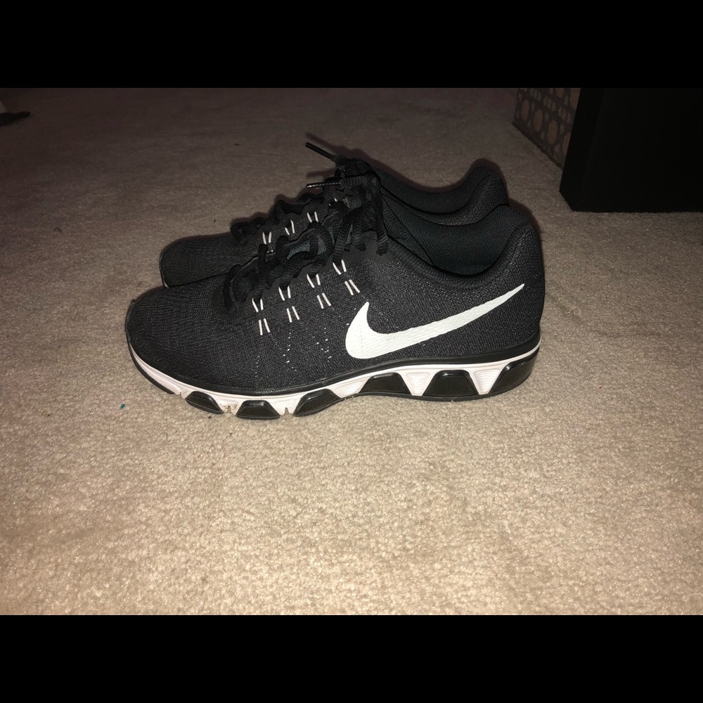 Black Nike Sneakers